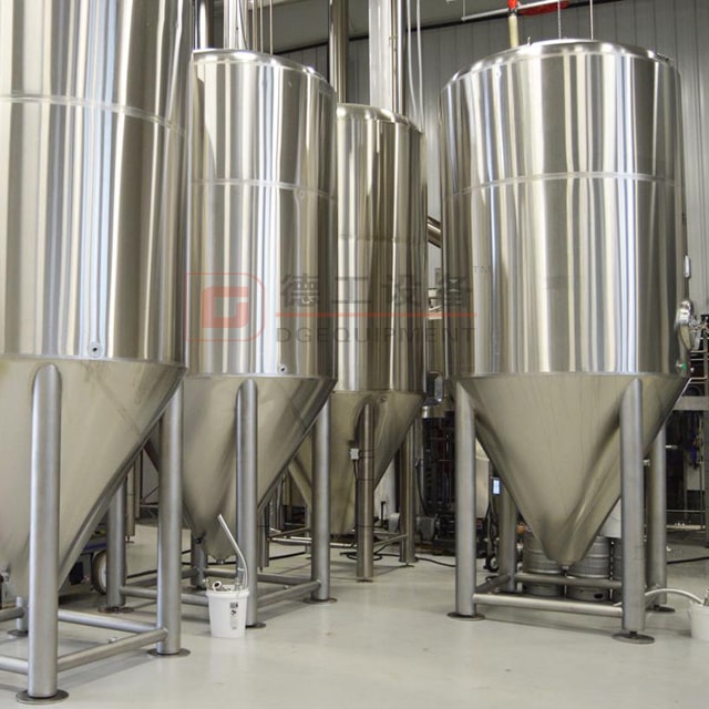 Réservoir-Unitank conique de fermentation de pression isobare conique d'acier inoxydable de trou d'homme 2000L personnalisable