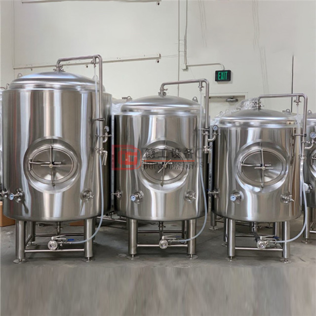 Cuves de fermentation de bière 1000L à vendre Uk double paroi et cuve de fermentation isobare avec soufflage