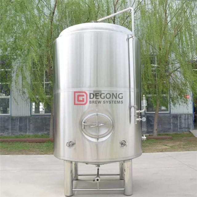 Réservoir de bière brite 4000L / réservoir de service / réservoir de condition disponible en acier inoxydable pour la maturation
