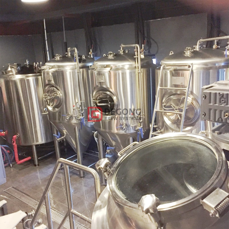 Réservoir de brassage de bière semi-automatique complet en acier inoxydable / cuivre Customzied de 1000 litres pour usage commercial