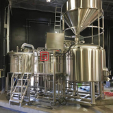 Réservoir de brassage de bière semi-automatique complet en acier inoxydable / cuivre Customzied de 1000 litres pour usage commercial